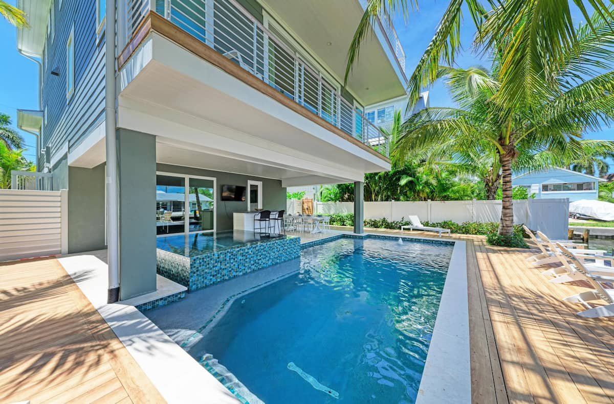 VACATION RENTALS